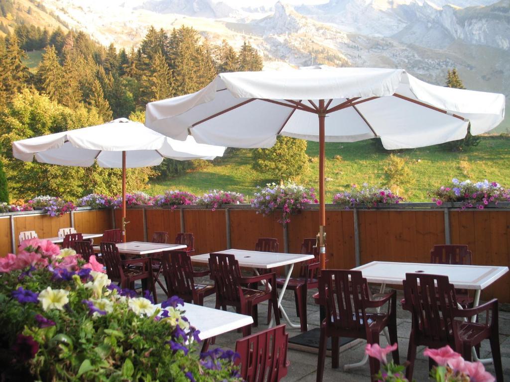 Hôtel Bellachat La Clusaz Buitenkant foto